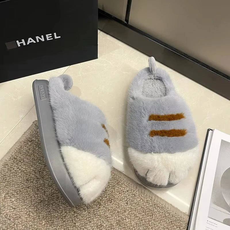 Adorable Kitty Claw Furry Slippers 🐾